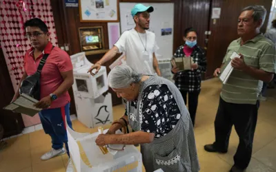 Mexico conducted public voting to elect judges for first time