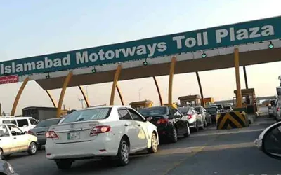 NHA to impose 50% extra toll on vehicles without M-Tag