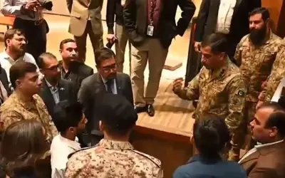 DG ISPR visits Jinnah University for Women in Karachi, Highlights National unity and military sacrifices