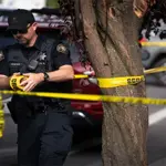 Delivery van catches fire in Washington DC, black smoke visible for miles