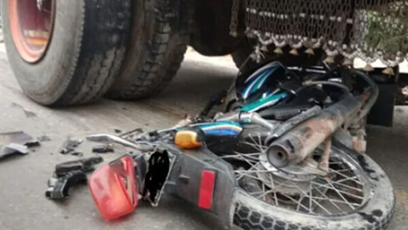 Dumper-Karachi-motorcyslit