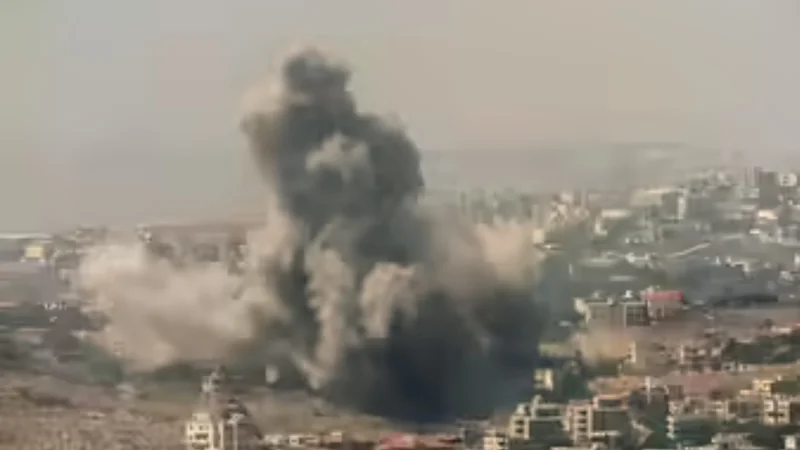 Israel strikes Syrian Defense Ministry headquarters, Horrific scenes captured live