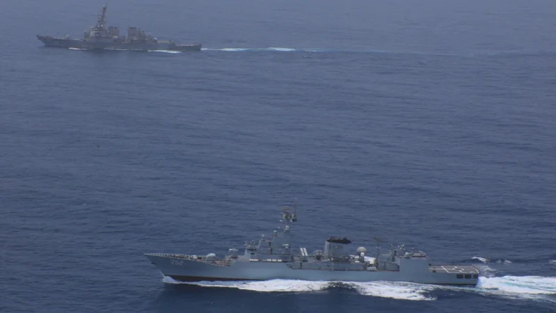 PNS Shamsheer conducts exercise with USS Fitzgeraled