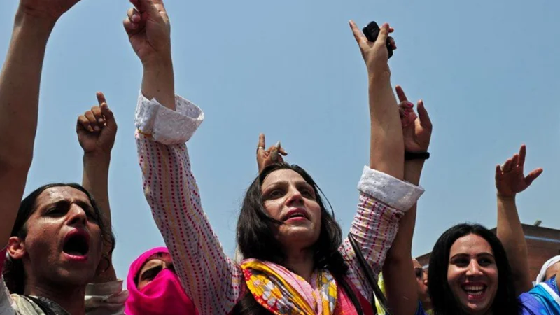 Separate room for treatment of transgender people ordered