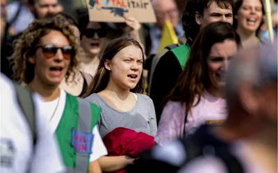 Police block Thunberg and climate protesters in Dutch March