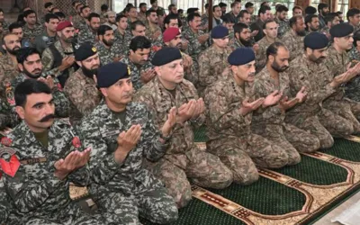 COAS celebrates Eid-ul-Fitr with troops in Wana and Chehkan