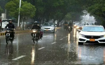 Weather turns pleasant as Karachi receives light rain