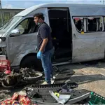 Two terrorists killed in attack on foreign nationals convoy in Karachi