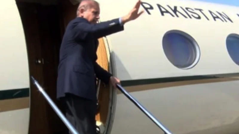PM Shehbaz leaves for KSA to attend WEF special meeting