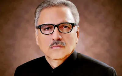 President Alvi approves appointment of three judges