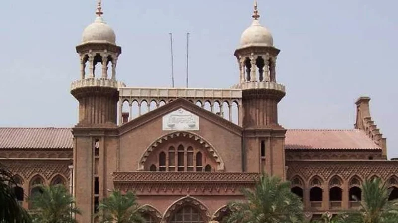 LHC allows restaurants to remain open from Sehr to Iftar