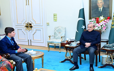 Country’s future links with well educated youth: PM