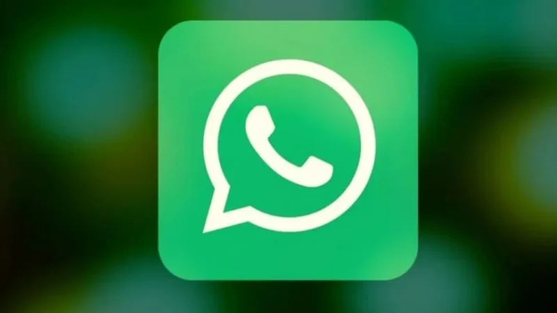 WhatsApp now lets you Pin up to three messages in chats