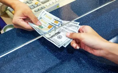 UAE exchange houses raise remittance fees by 15%