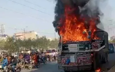 At least 11 dumpers, tankers torched in Karachi after motorcycle accident