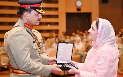 COAS confers military honours on officers, soldiers of Pak Army