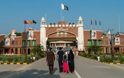 Pakistan open to receive its stranded citizens through Wagah Border