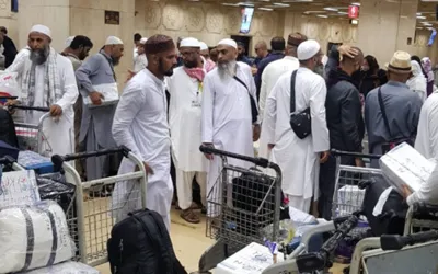 Pakistani pilgrims arrive in Saudi Arabia for Hajj 2025