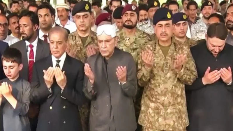 Leaders Attend Funeral of Martyred Child, PM Condemns Indian Aggression