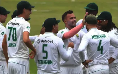 South Africa make three changes ahead of second Pakistan Test