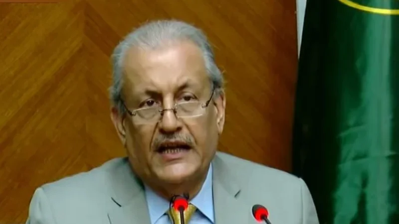 Rabbani urges Sindh to withdraw appointment of bureaucrats as VCs