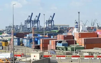 Pakistan’s trade deficit narrows 14% in May as imports plunge