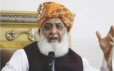 Maulana Fazl ur Rehman vows to support journalists in PECA bill issue