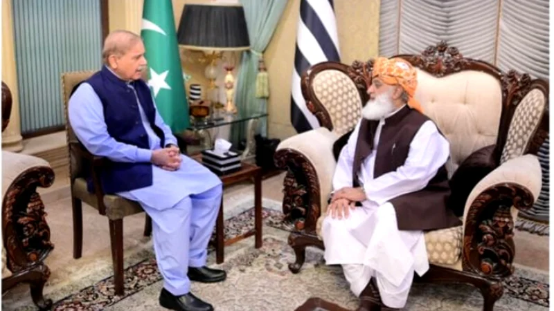 PM Shehbaz Sharif holds key meeting with Maulana Fazlur Rehman