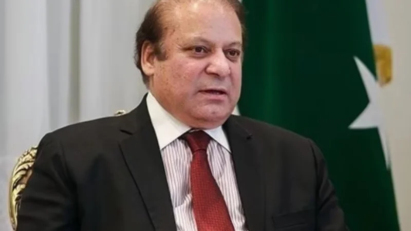 Nawaz Sharif praises economic progress of country