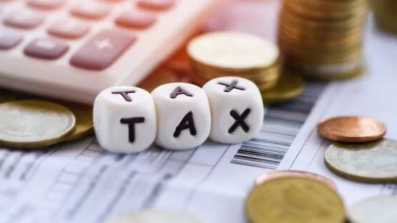 Positive shift in Pakistan's tax system, Rs 23 billion collected from 16 banks under windfall tax