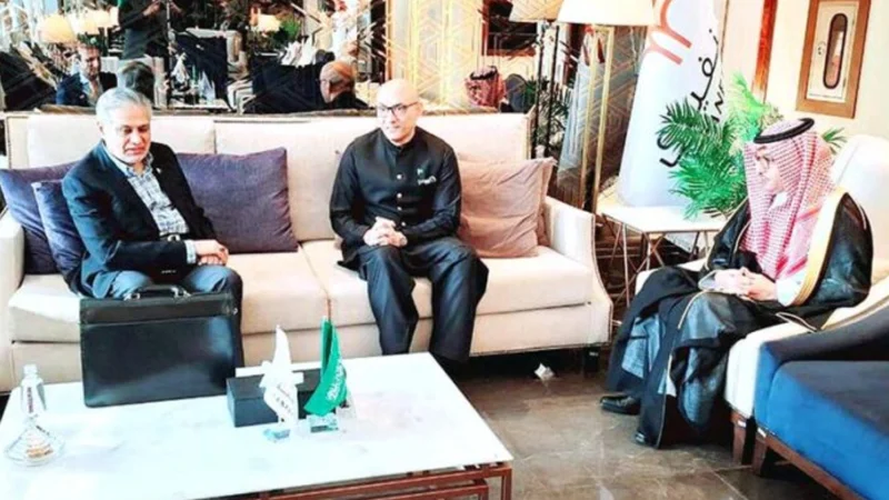 Ishaq Dar arrives in Saudi Arabia for OIC meeting