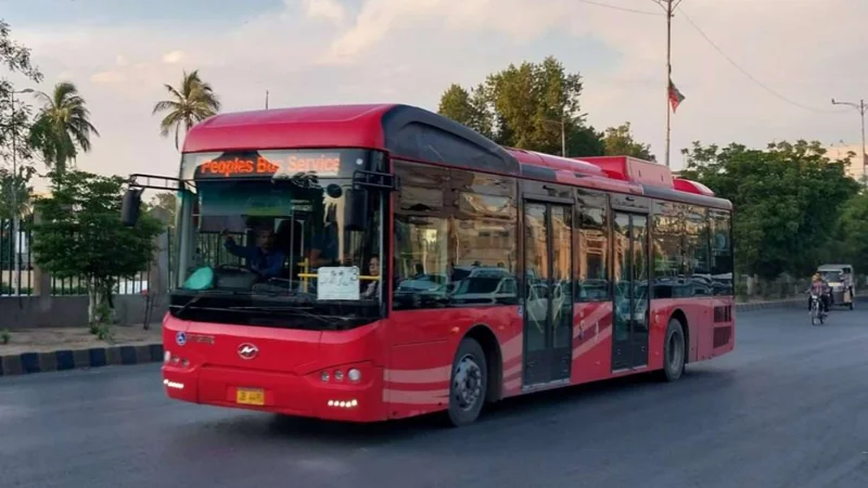Peoples Bus Service extends operation timings during Ramadan in Karachi