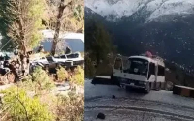 Four people die as passenger coach plunges into ravine in Azad Kashmir