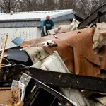 At least 40 killed in weekend US tornadoes
