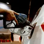 Federal govt slashed petrol prices by Rs 1 per liter