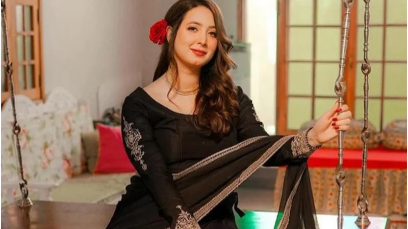 Komal Aziz Khan