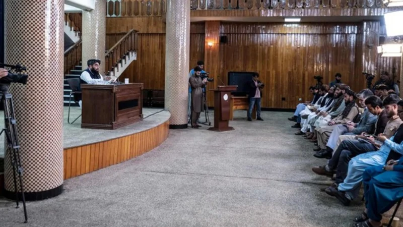 Afghan government reports Taliban discussed prisoner exchange with US