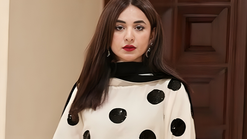 Yumna Zaidi escapes fire incident while shooting drama scene