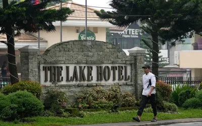 Two Australians and a Filipina found dead in Philippine hotel