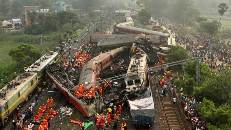 India train derails kills two passengers and injures 20 people