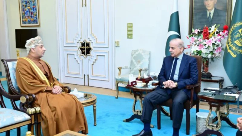 PM offers Pakistan’s support to Oman in dealing with terrorism