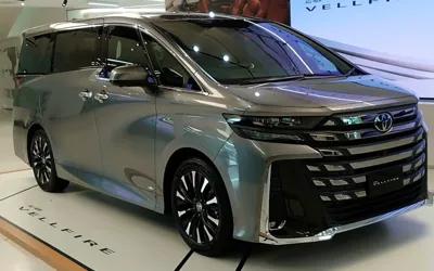 Toyota Vellfire new price in Pakistan & specifications 2024