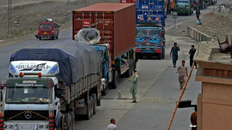 Pak-Afghan border committee agrees to expedite crossover of vehicles