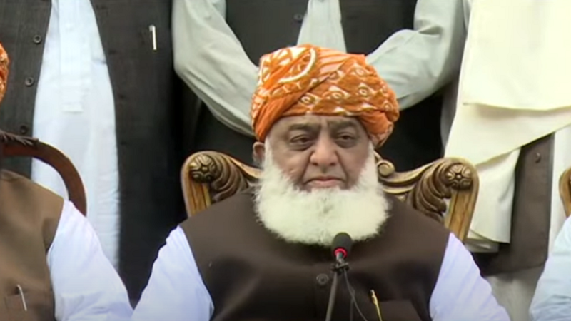 Fazlur Rehman in Afghanistan to ease tensions between two nations