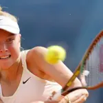 Young gun Fruhvirtova guns down Bogdan, makes Slam history