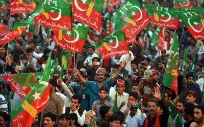 Large number of people attend PTI first election rally in Karachi