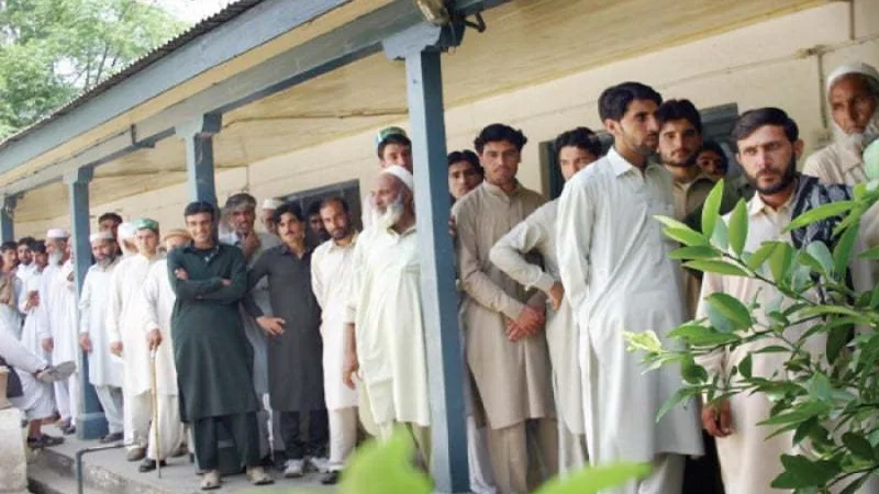 Elections may delay in certain constituencies if electoral symbols changed: ECP