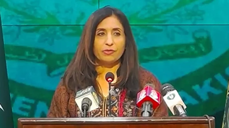 Pakistan strongly condemns violation of airspace by Iran