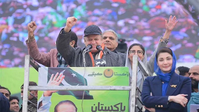 Nawaz again raise questions over plotters of his oust
