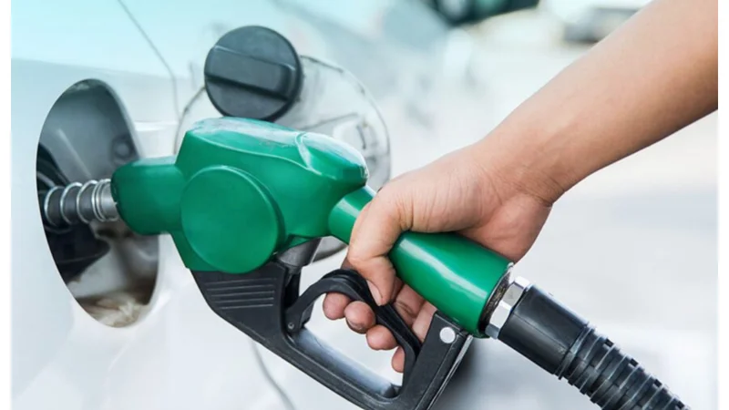 Expected petrol prices in Pakistan from 1 June - Petrol Price likely to decrease